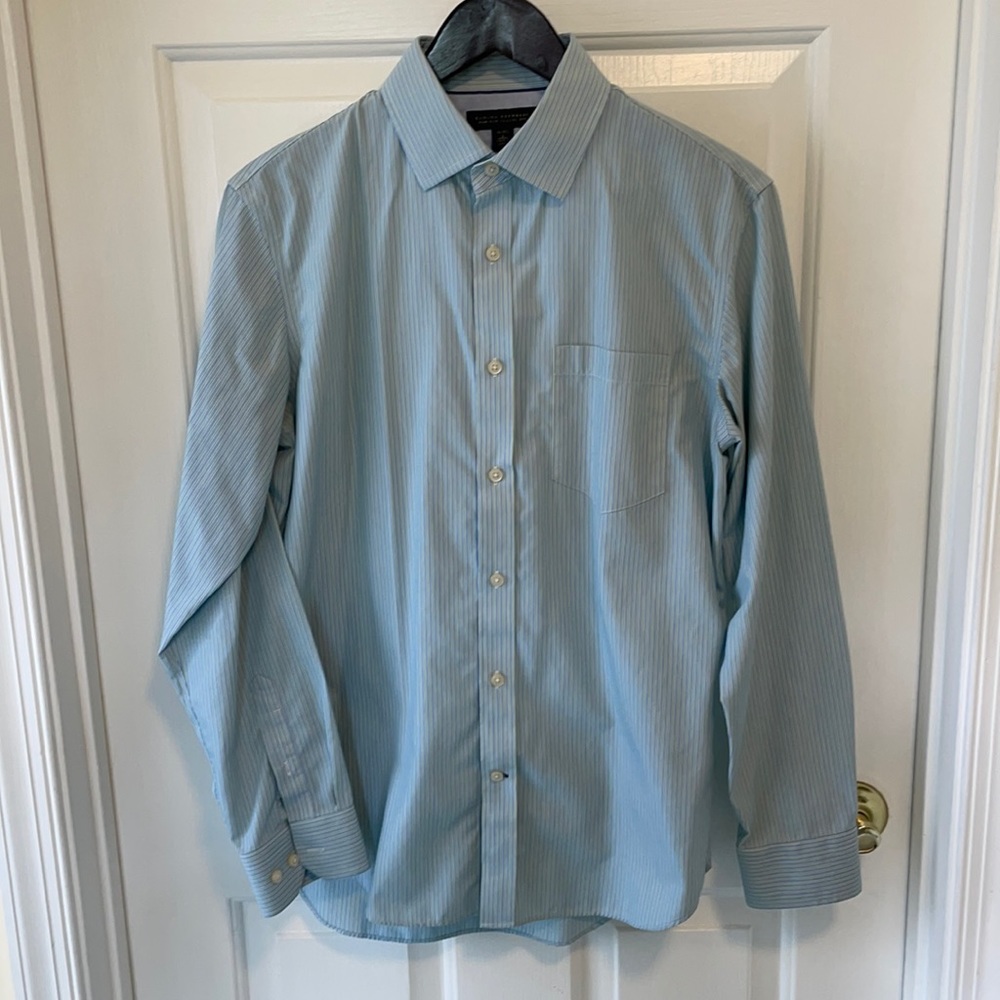 Banana Republic men’s dress shirt; striped; small